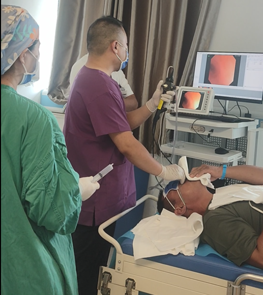 电子支气管镜厂家给您介绍：吸痰操作技巧